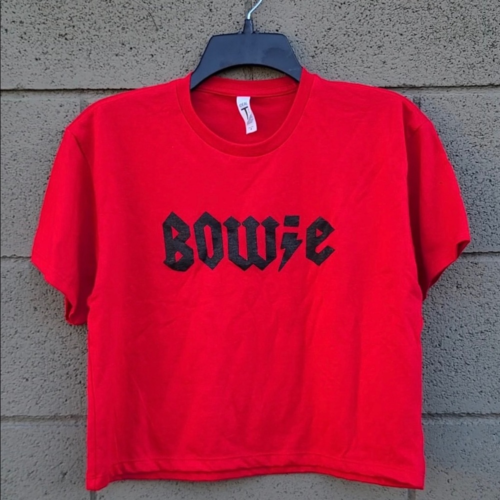 Red David Bowie crop top
